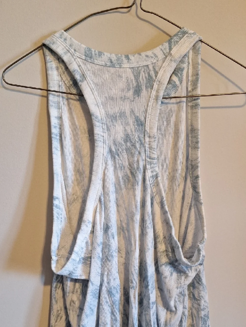 Women’s Light Blue Racerback Tie-Dye Tank Top - Picture 3 of 3